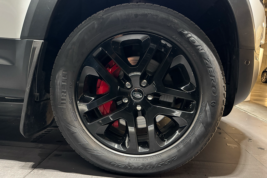 DEFENDER 110 P400 HSE 